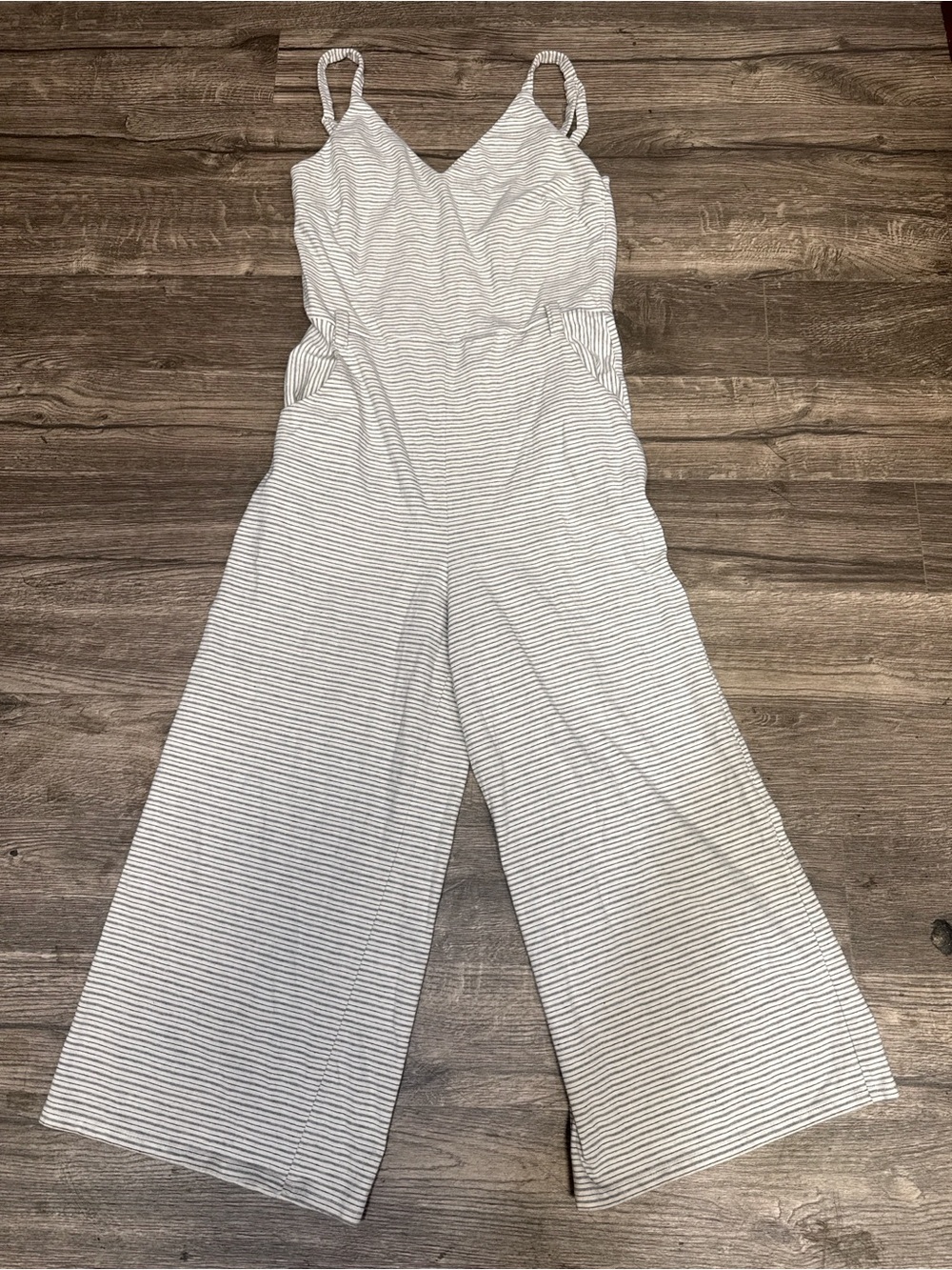 Monteau Los Angeles Striped Wide Leg Jumpsuit Size M - Picture 2 of 6